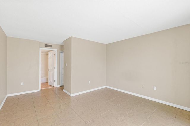 3390 OCEAN SHORE BOULEVARD 1050, Ormond Beach, FL 32176