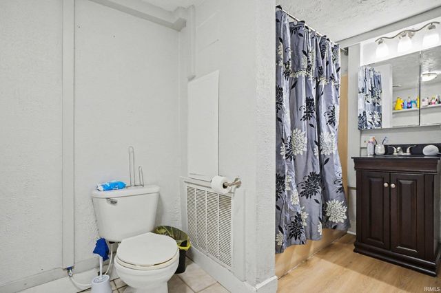 720 W 15Th Street, Mishawaka, IN 46544