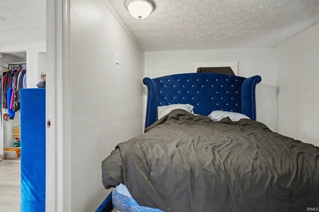 720 W 15Th Street, Mishawaka, IN 46544