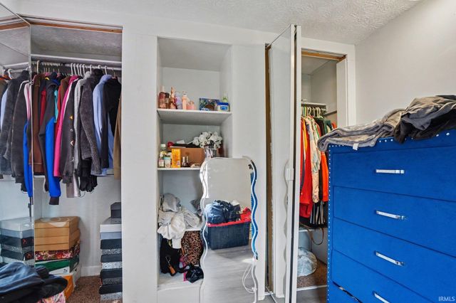 720 W 15Th Street, Mishawaka, IN 46544