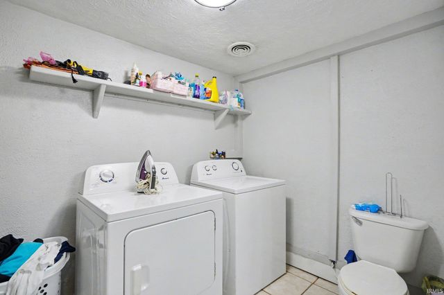 720 W 15Th Street, Mishawaka, IN 46544