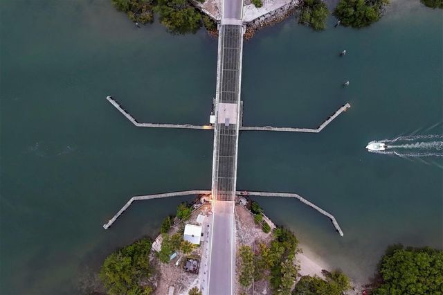 5732 PUCCINI STREET, Nokomis, FL 34275