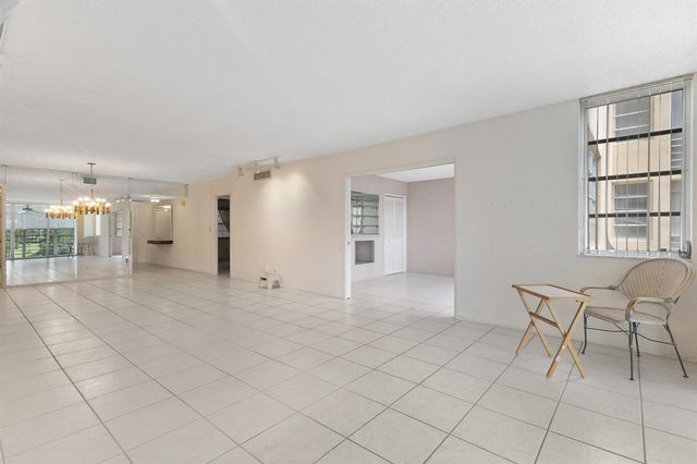 804 Cypress Grove Lane 202, Pompano Beach, FL 33069