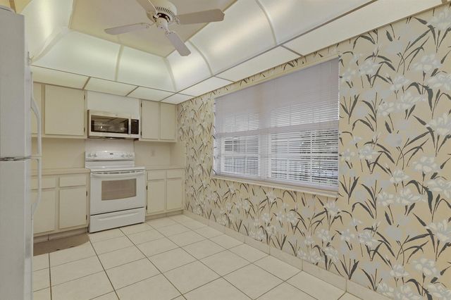 804 Cypress Grove Lane 202, Pompano Beach, FL 33069