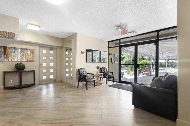 804 Cypress Grove Lane 202, Pompano Beach, FL 33069