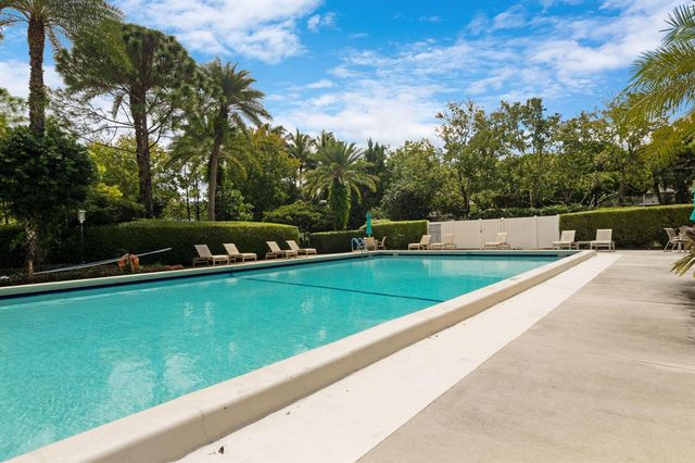 804 Cypress Grove Lane 202, Pompano Beach, FL 33069