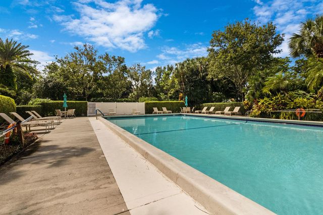804 Cypress Grove Lane 202, Pompano Beach, FL 33069
