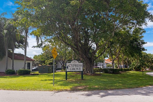 804 Cypress Grove Lane 202, Pompano Beach, FL 33069