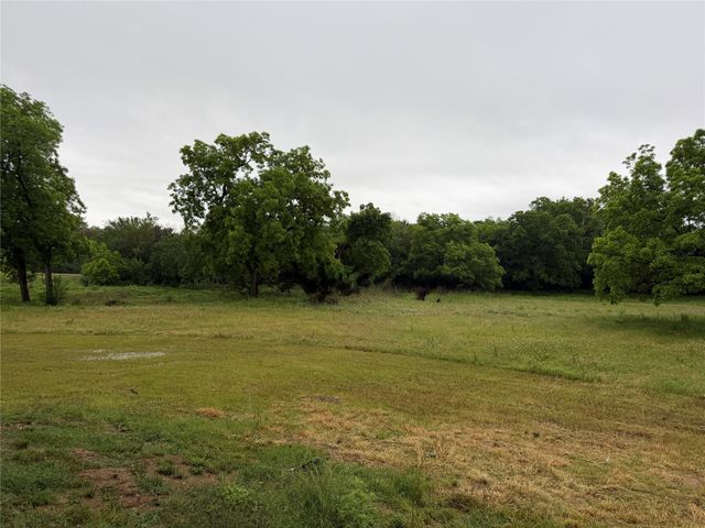 2191 Business Highway 377, Whitesboro, TX 76273