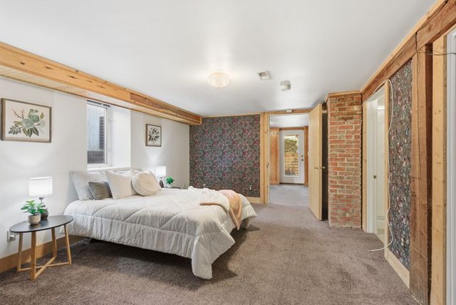 318 E 27th Ave, Spokane, WA 99203