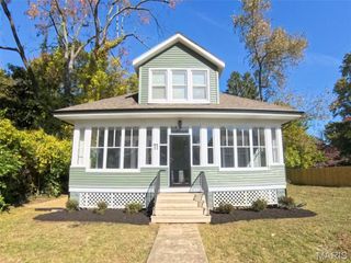 11 N 32nd Street, Belleville, IL 62226