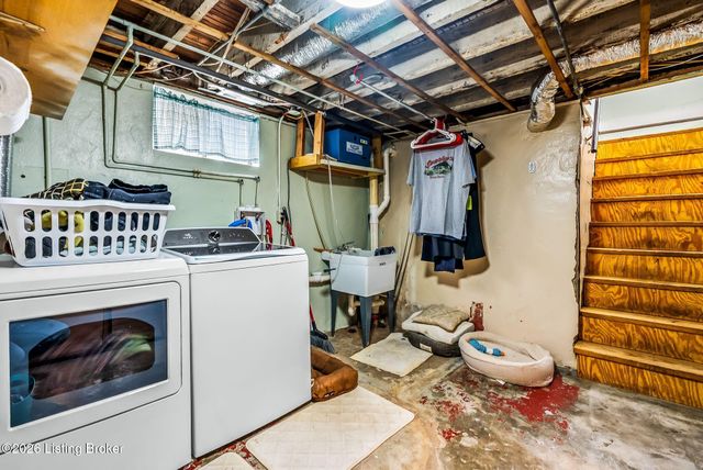 4000 Woodruff Ave, Louisville, KY 40215