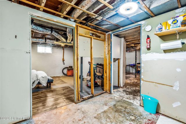 4000 Woodruff Ave, Louisville, KY 40215