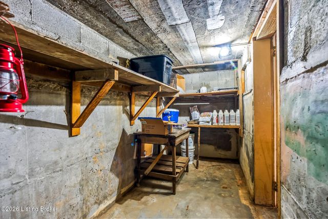 4000 Woodruff Ave, Louisville, KY 40215