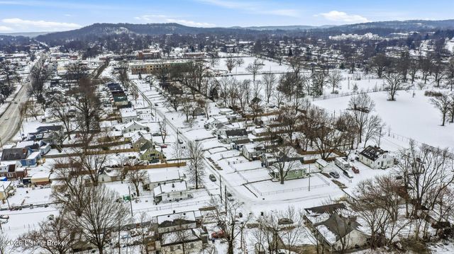 4000 Woodruff Ave, Louisville, KY 40215