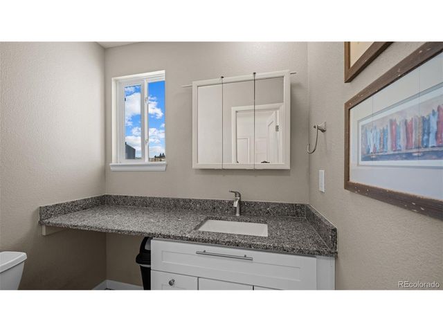 1724 Kiowa Trl, Elizabeth, CO 80107