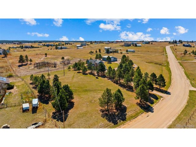 1724 Kiowa Trl, Elizabeth, CO 80107
