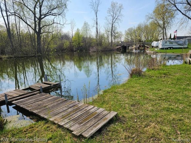 4120 Navarra Court, White Lake Charter Township, MI 48383