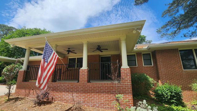 203 Springdale Drive, Warner Robins, GA 31088