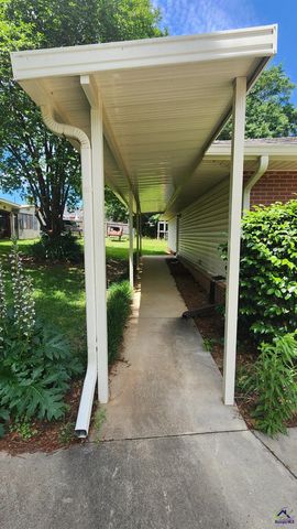 203 Springdale Drive, Warner Robins, GA 31088