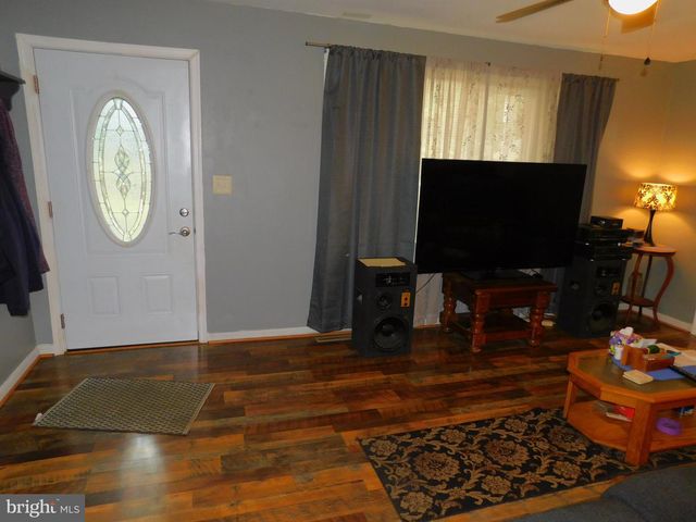 16453 RIDGE RD, King George, VA 22485