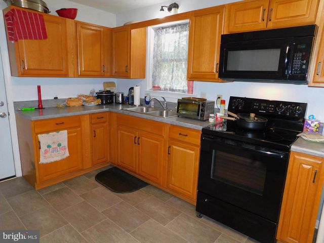 16453 RIDGE RD, King George, VA 22485