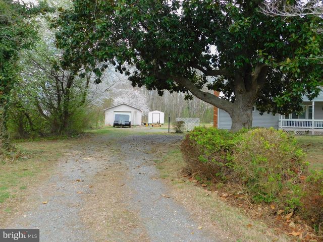 16453 RIDGE RD, King George, VA 22485