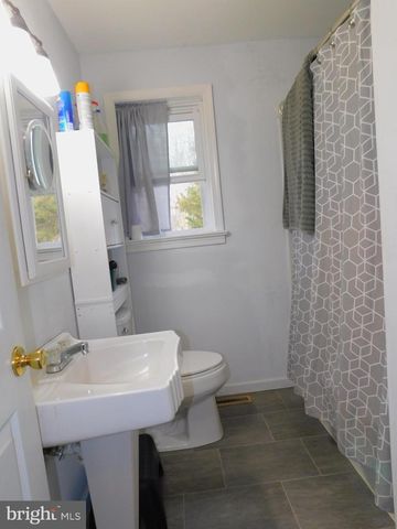 16453 RIDGE RD, King George, VA 22485