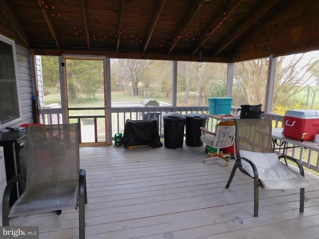 16453 RIDGE RD, King George, VA 22485