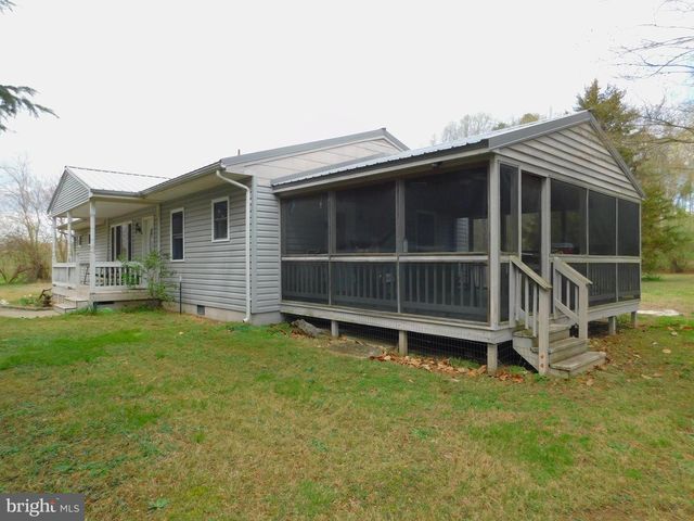16453 RIDGE RD, King George, VA 22485