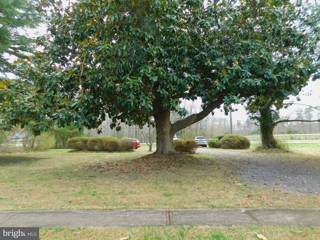 16453 RIDGE RD, King George, VA 22485