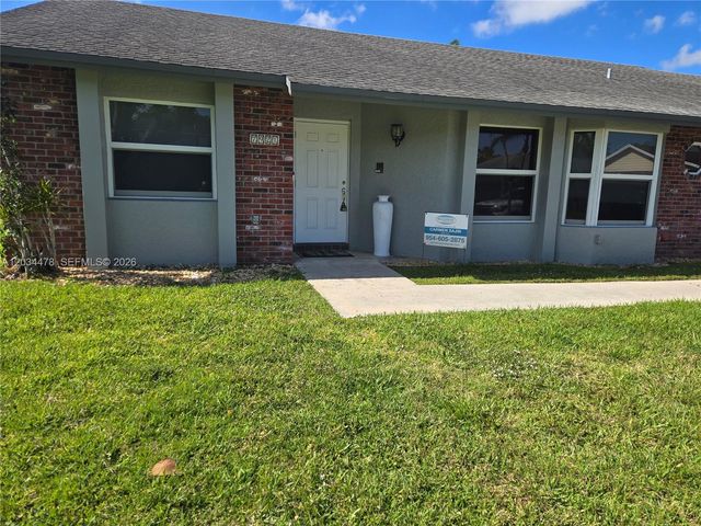 7921 NW 4th St, Plantation, FL 33324