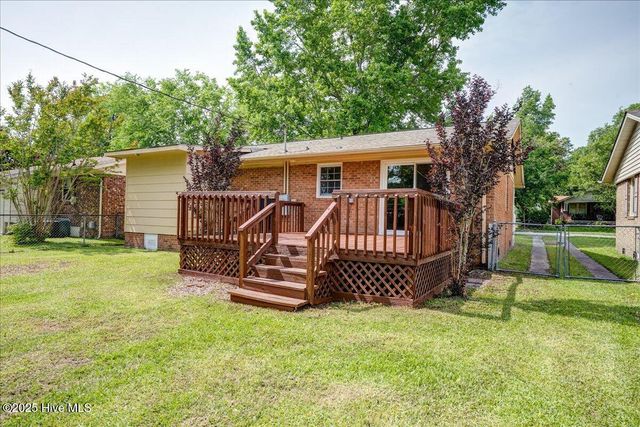 1721 Spencer Avenue, New Bern, NC 28560
