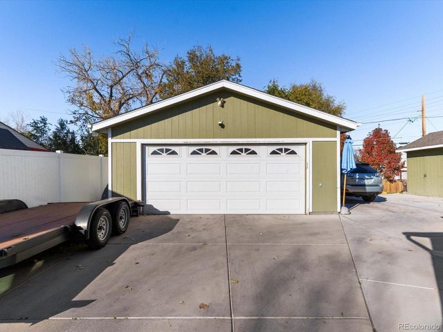 481 Bronco Rd, Denver, CO 80221
