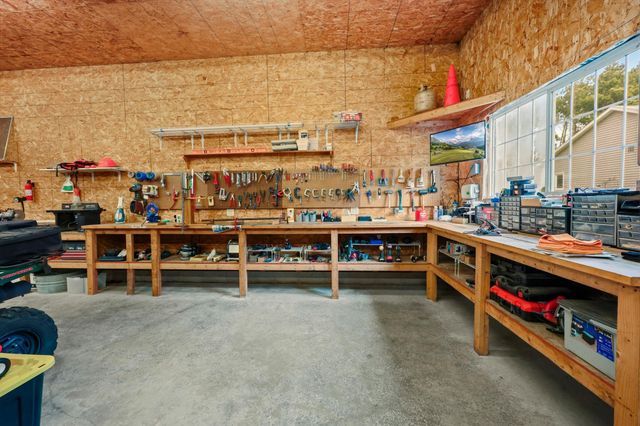 8555 15th Avenue NW, Rice, MN 56367