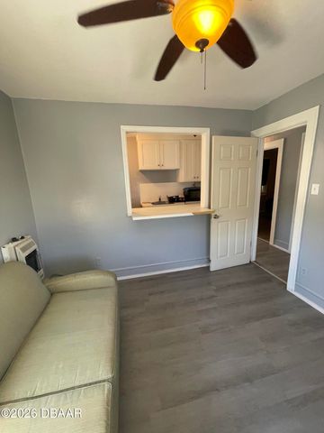 411 N Oleander Ave Unit 5, Daytona Beach, FL 32118