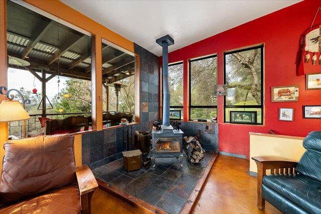 2244 Windmill Ct, Cool, CA 95614