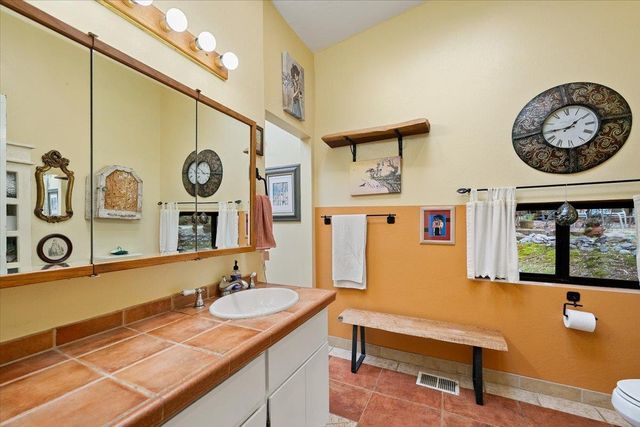 2244 Windmill Ct, Cool, CA 95614