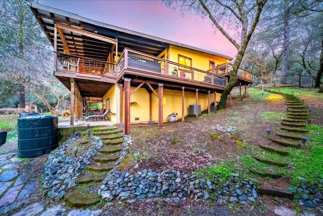 2244 Windmill Ct, Cool, CA 95614