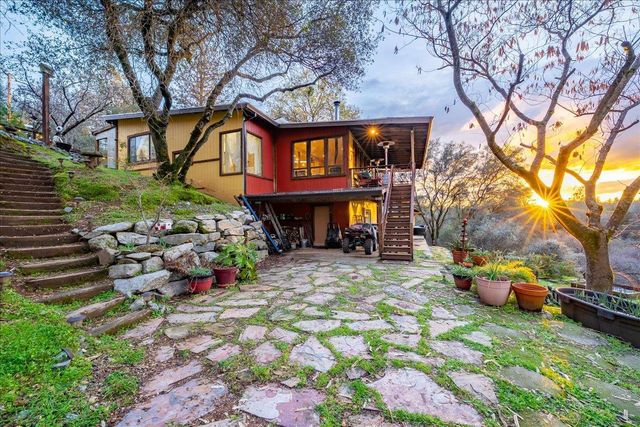 2244 Windmill Ct, Cool, CA 95614