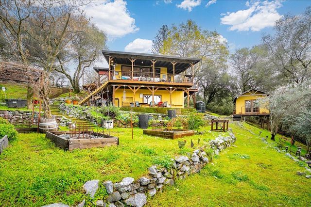 2244 Windmill Ct, Cool, CA 95614