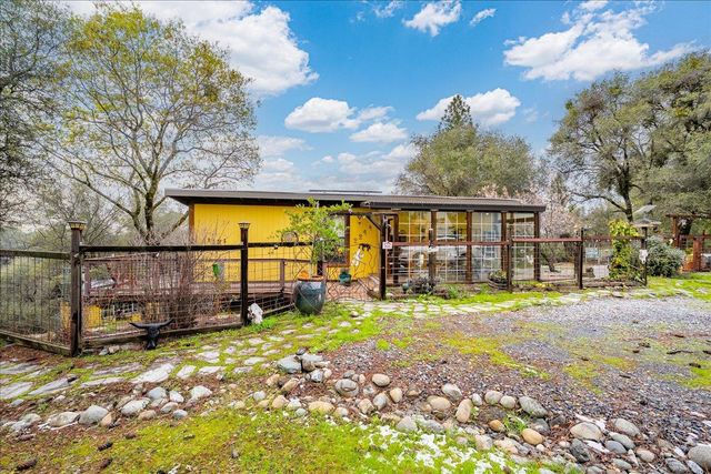 2244 Windmill Ct, Cool, CA 95614