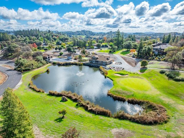 2244 Windmill Ct, Cool, CA 95614