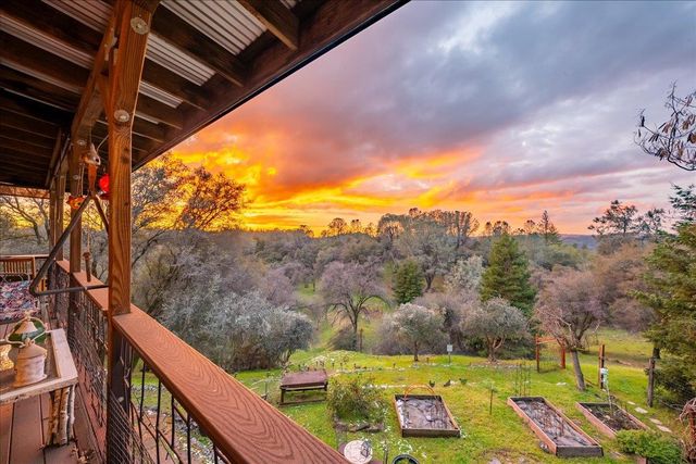 2244 Windmill Ct, Cool, CA 95614