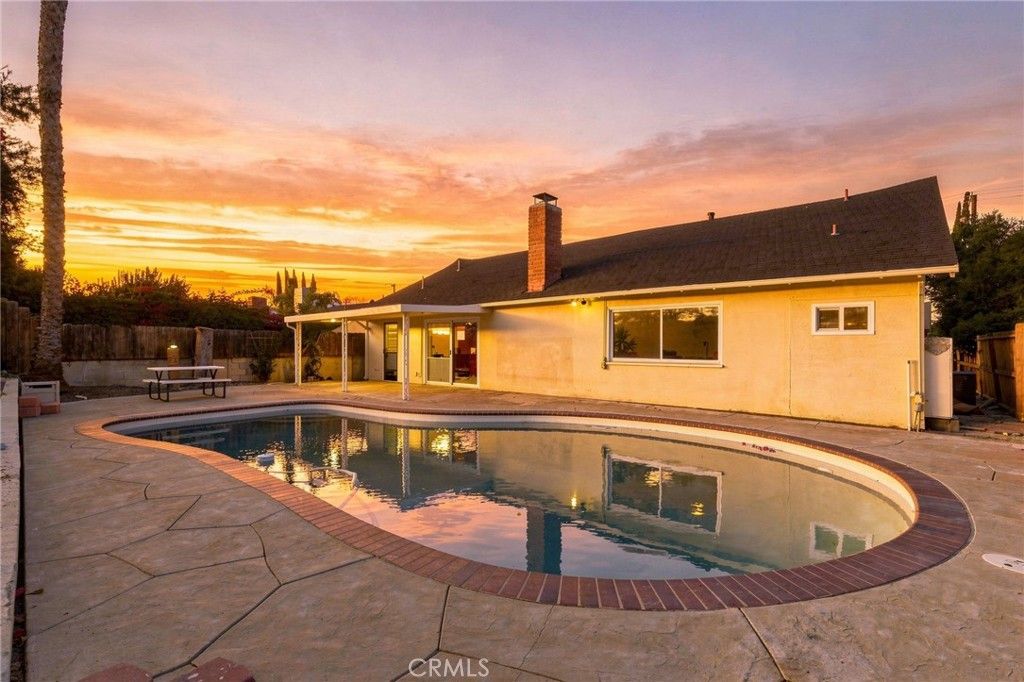 24107 Highlander, West Hills, CA 91307 — photo 2
