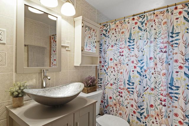 25 Sherman Terrace #2, Madison, WI 53704