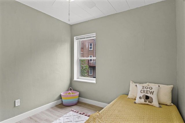 25 Sherman Terrace #2, Madison, WI 53704