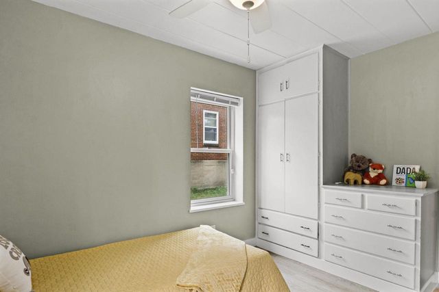 25 Sherman Terrace #2, Madison, WI 53704