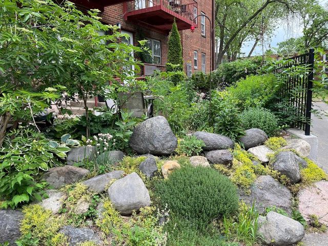 25 Sherman Terrace #2, Madison, WI 53704