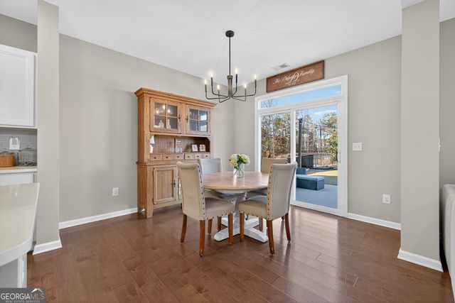 176 Michigan Circle, Hoschton, GA 30548